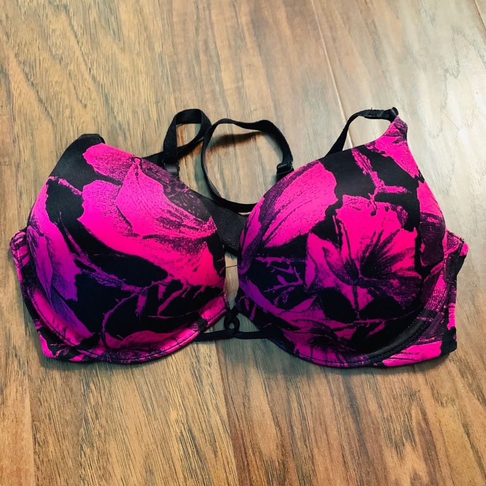 Victoria’s Secret Bombshell Bra